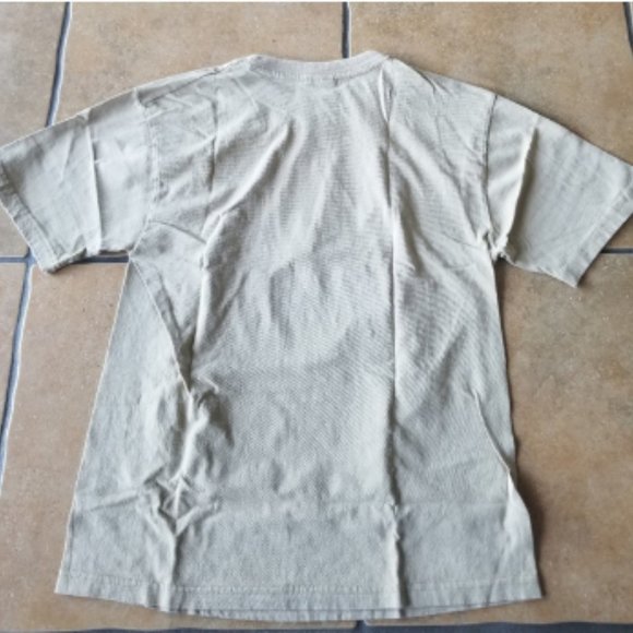 AUSTRALIA Map themed M sz. Large Tan short-sleeve T-shirt - Picture 6 of 6